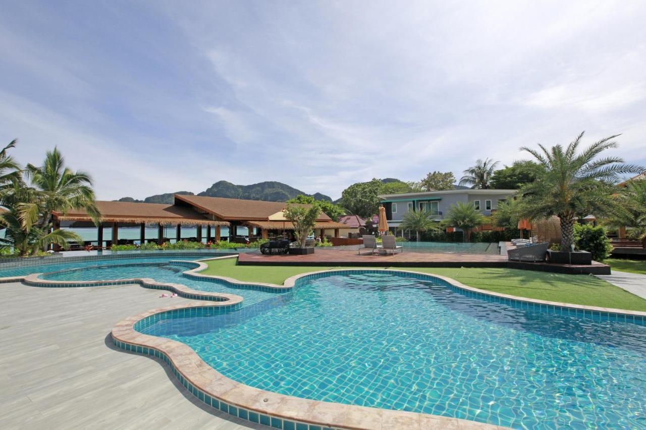Phi Phi Andaman Beach Resort Экстерьер фото