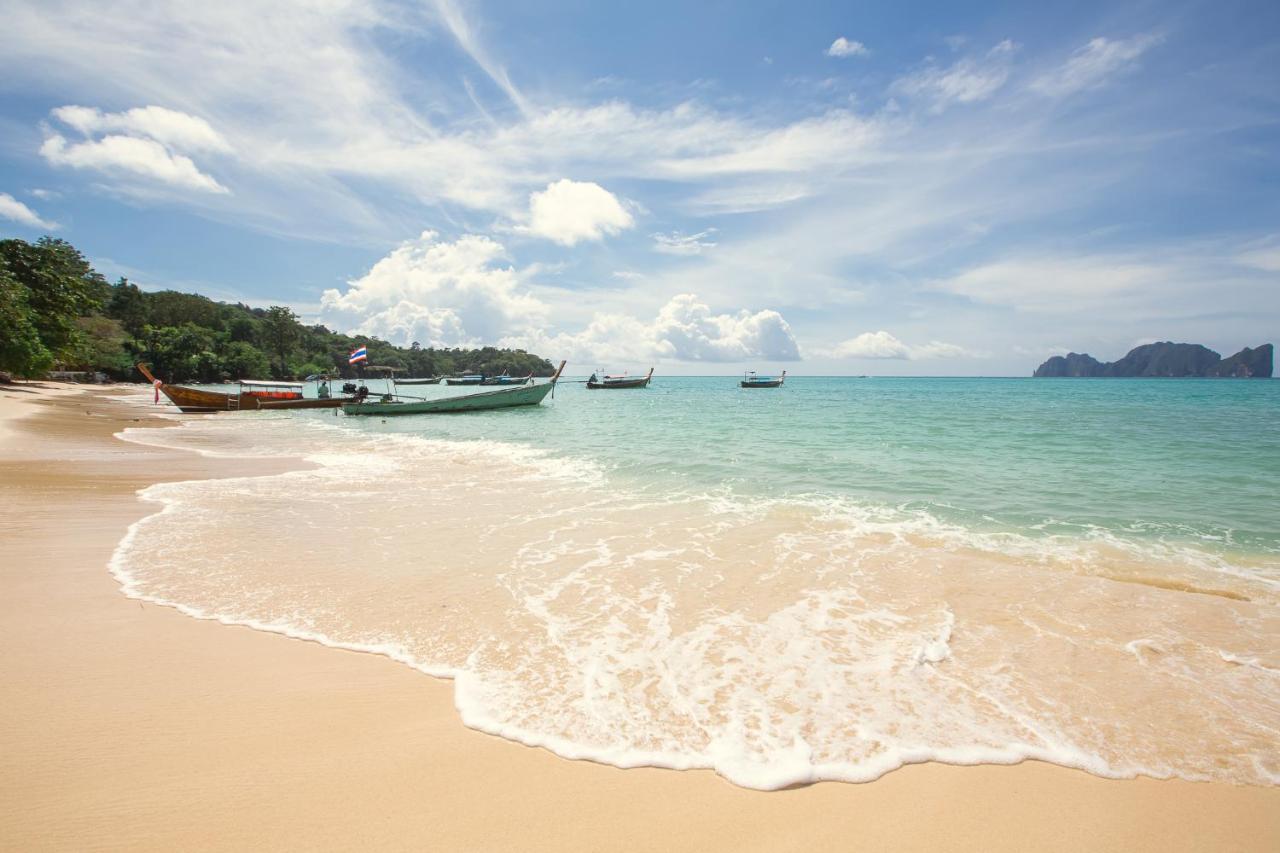 Phi Phi Andaman Beach Resort Экстерьер фото