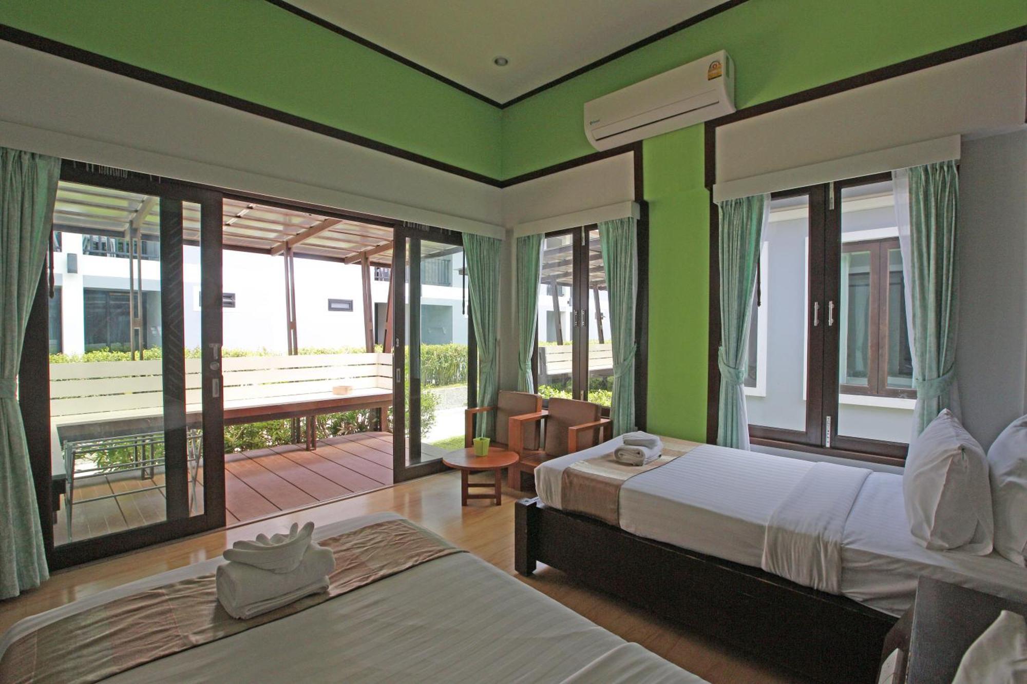 Phi Phi Andaman Beach Resort Номер фото