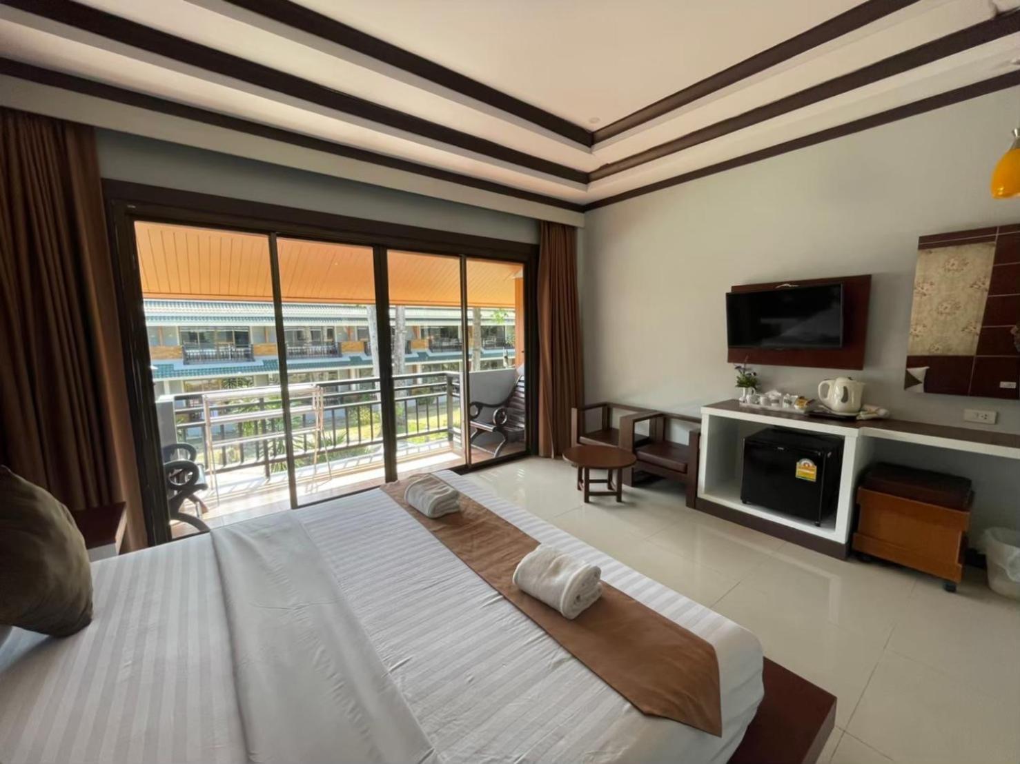 Phi Phi Andaman Beach Resort Номер фото