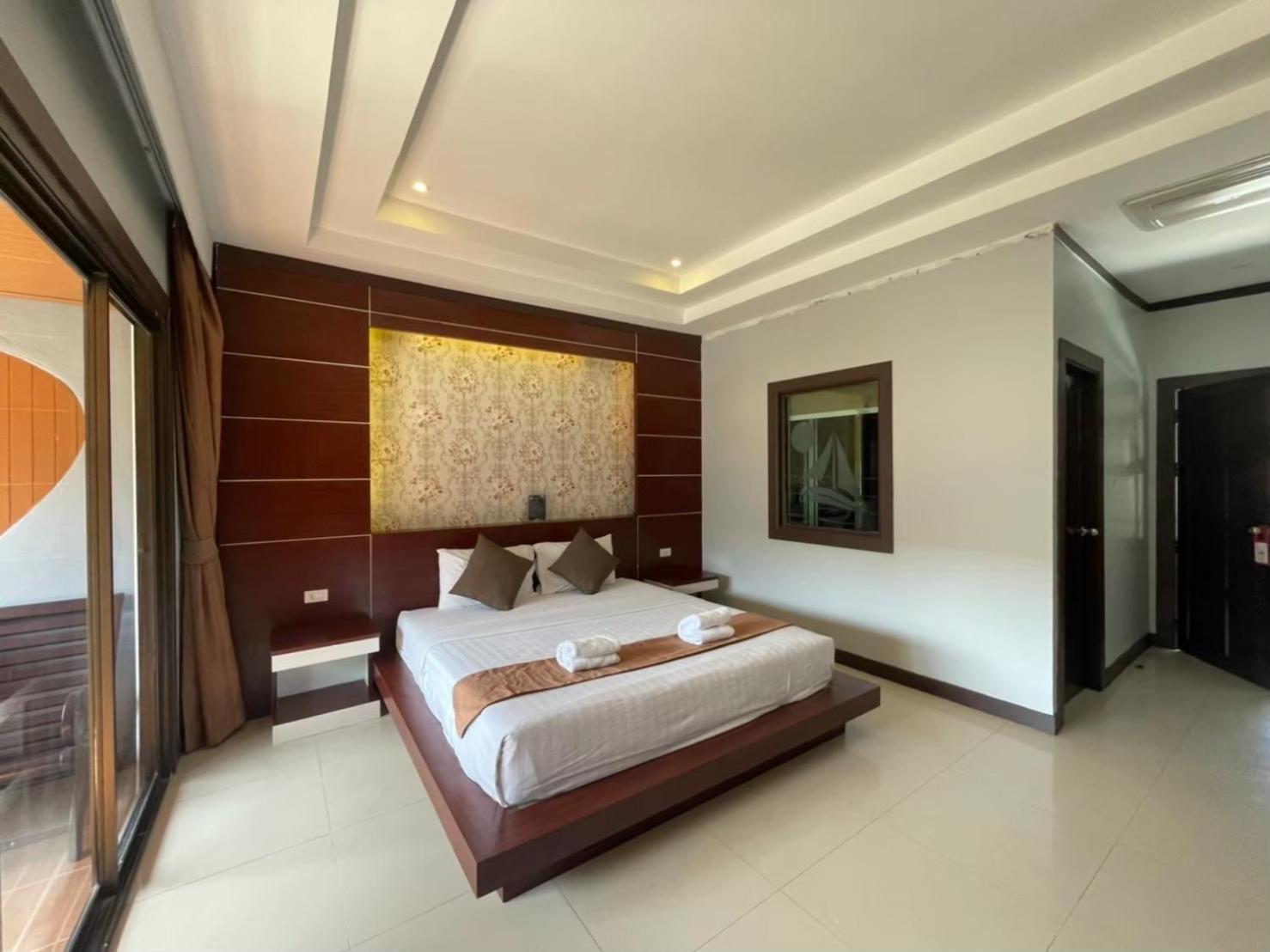 Phi Phi Andaman Beach Resort Номер фото